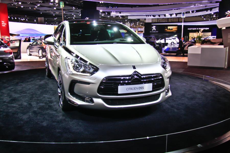  Citroen DS5 2012 года  (фото 182 из 182)